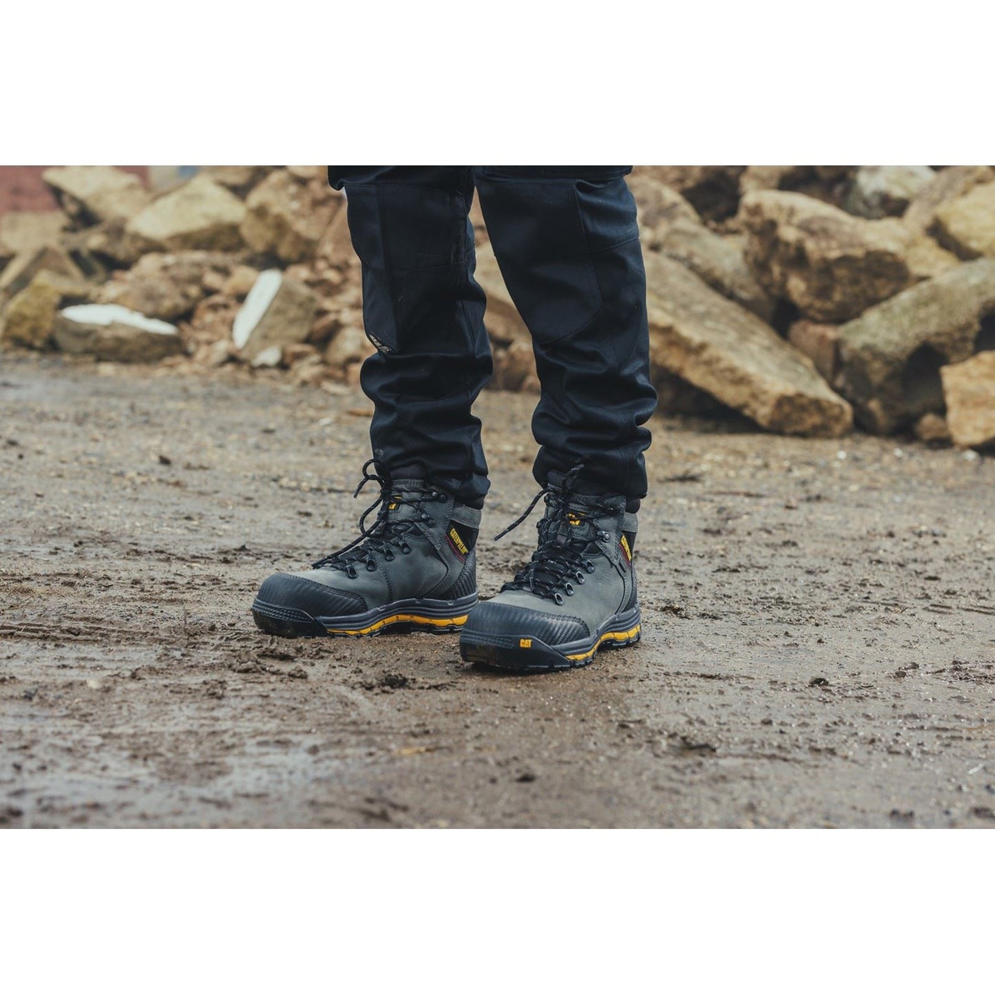 Caterpillar Men's Munising Safety Boot in Dark Shadow