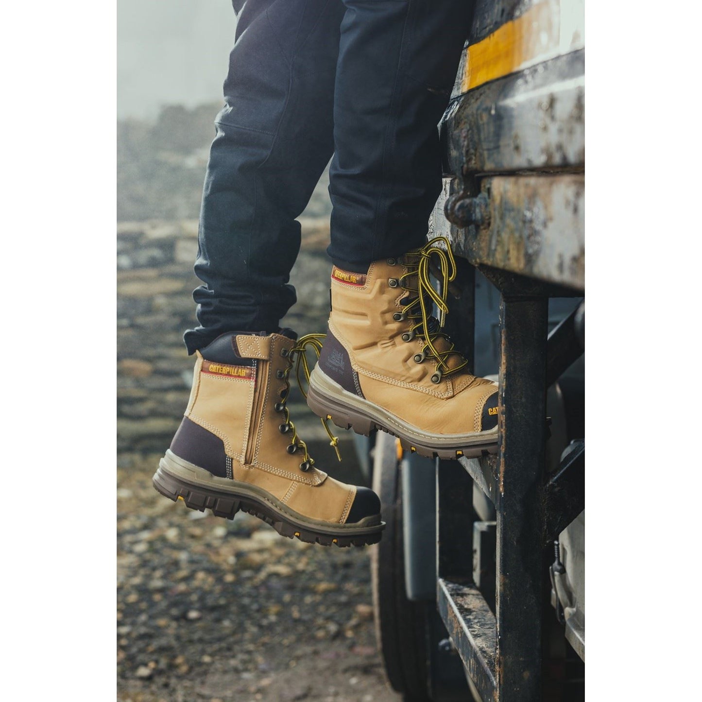 Caterpillar Men's Premier Safety Boot in Honey