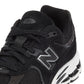 New Balance - M2002RBK UN 2002 BLACK SUEDE