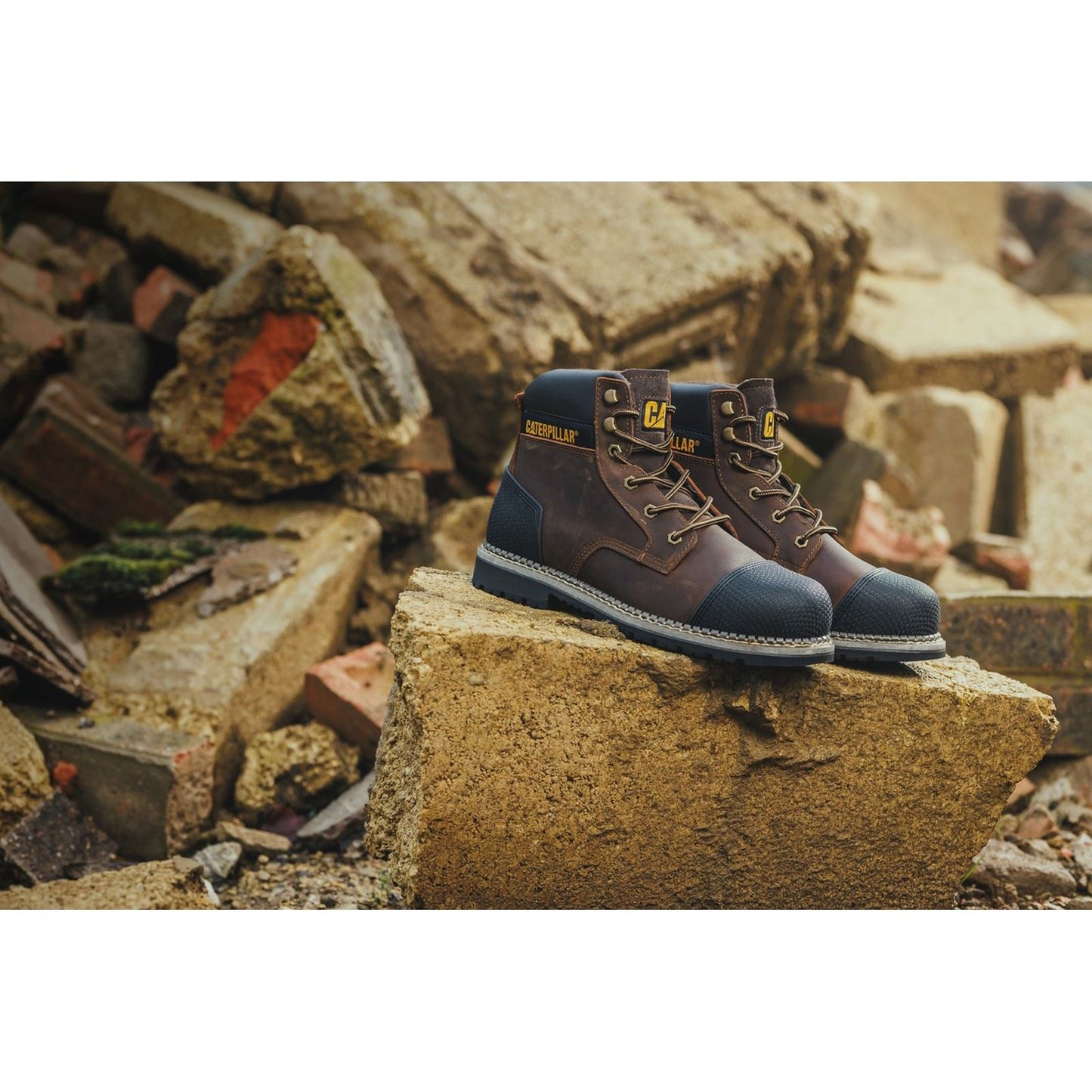 Caterpillar Men's Powerplant S3 Safety Boot in Brown