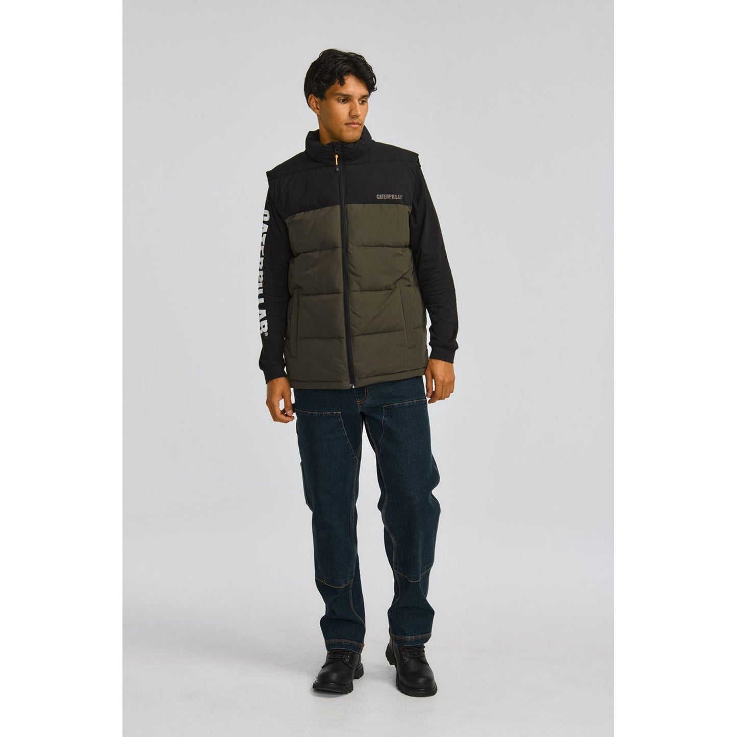 Caterpillar Men's Arctic Zone Vest in Moss