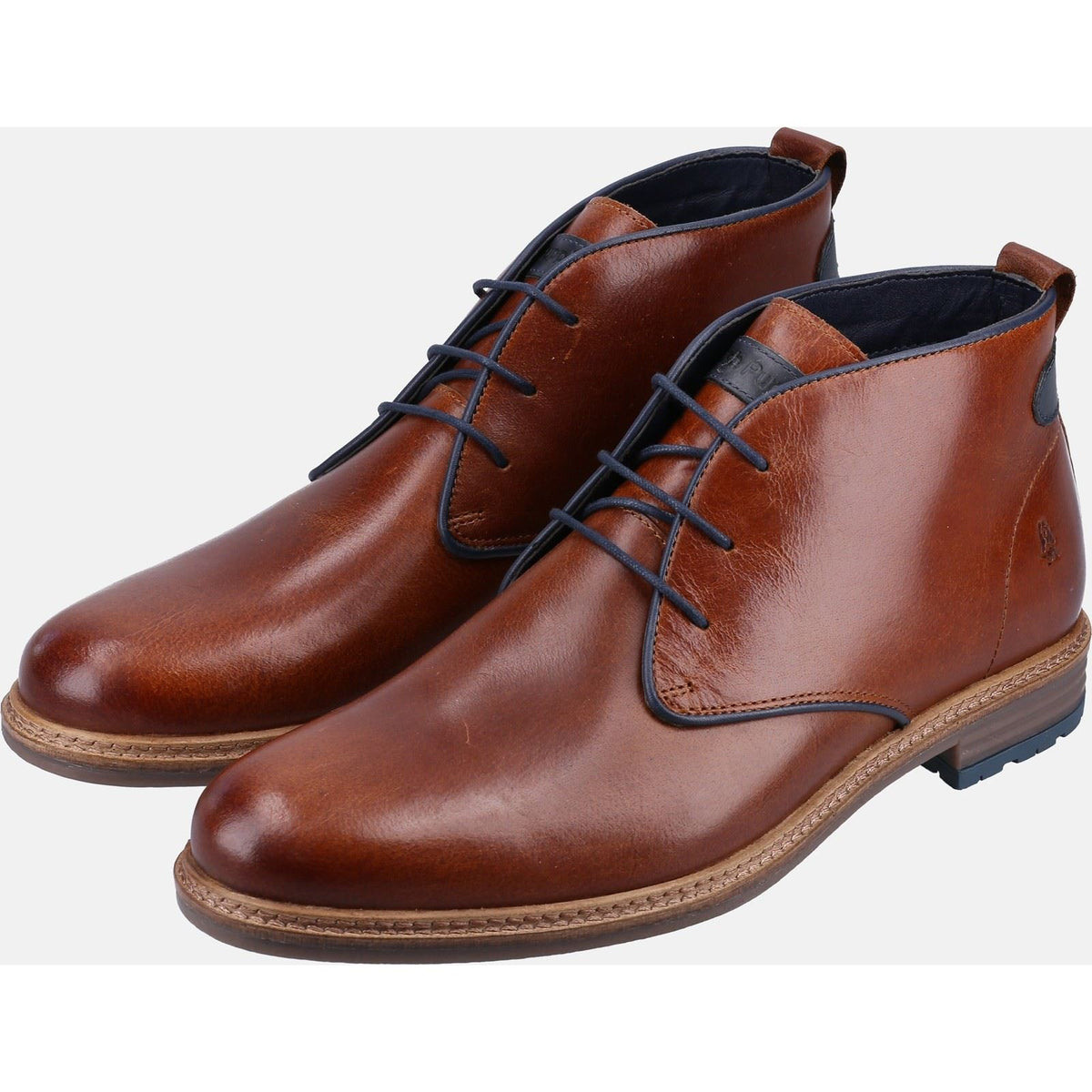Hush Puppies Men's Jonas Chukka Boot in Tan