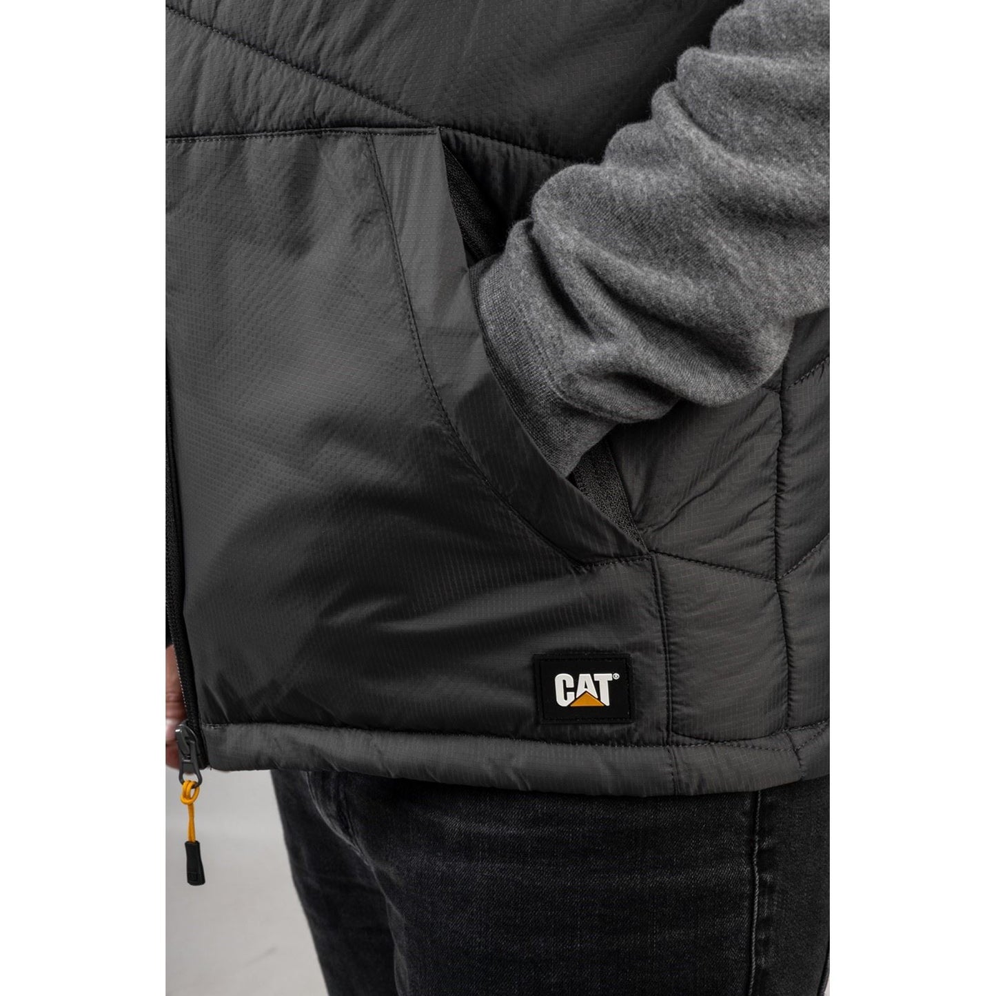Caterpillar Men's Essentials Body Warmer in Dark Shadow