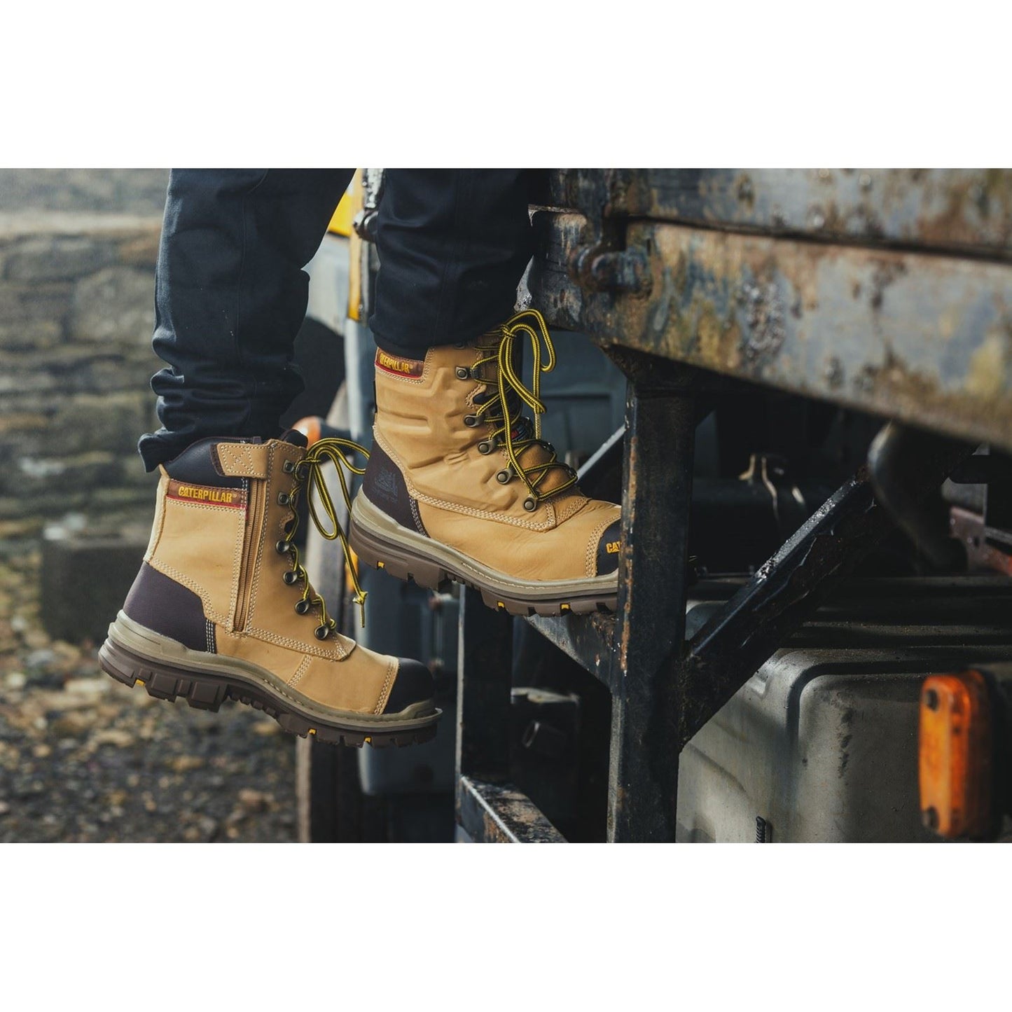 Caterpillar Men's Premier Safety Boot in Honey