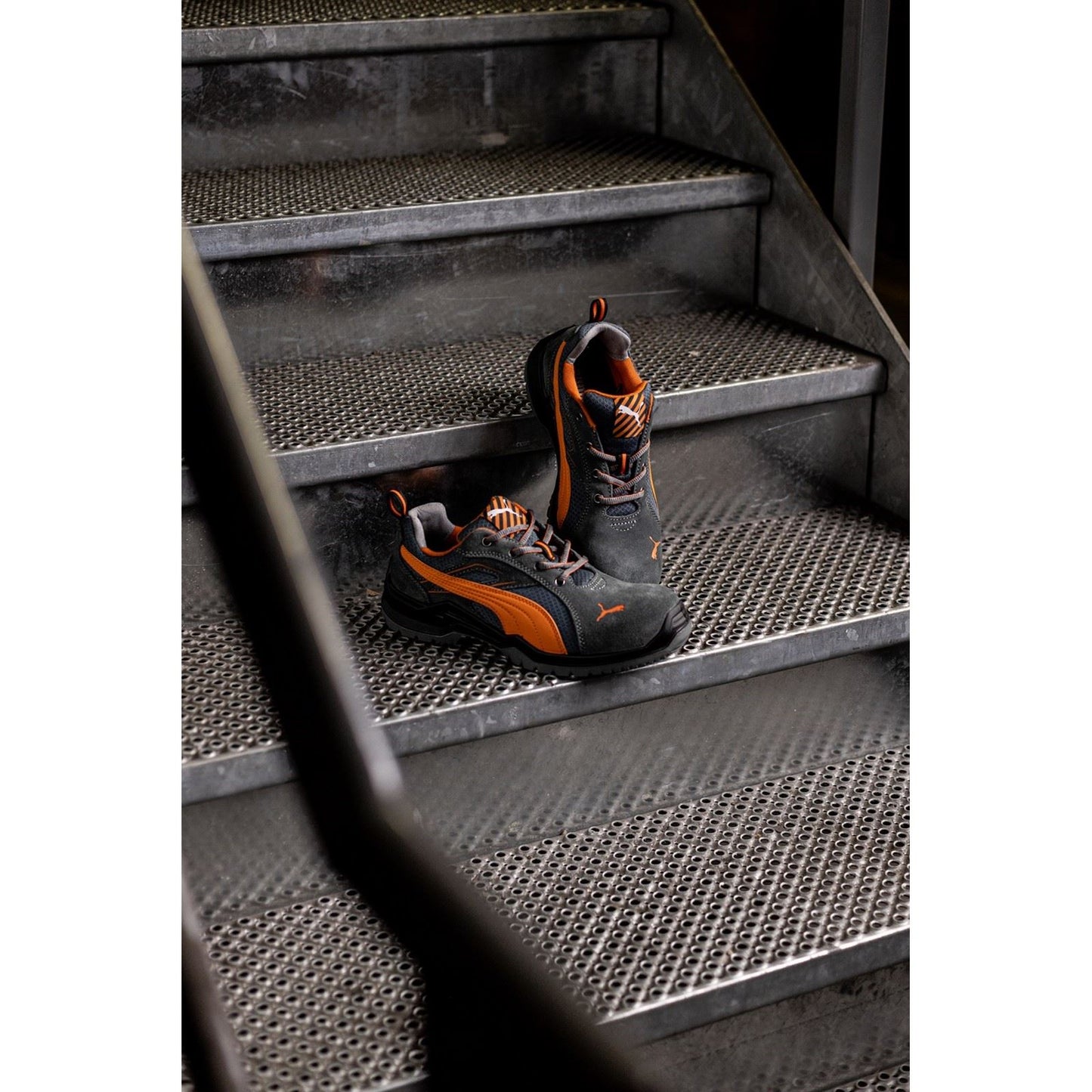 Puma Safety Men's Omni Flash Low Safety Trainer in Orange