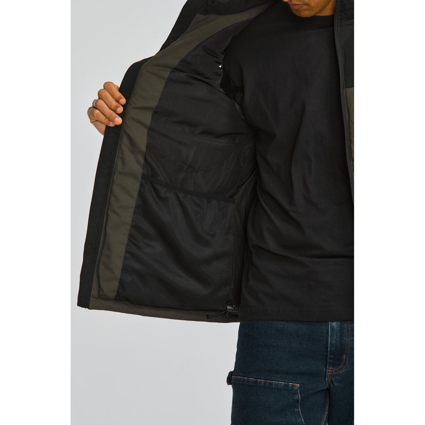 Caterpillar Men's Arctic Zone Vest in Moss