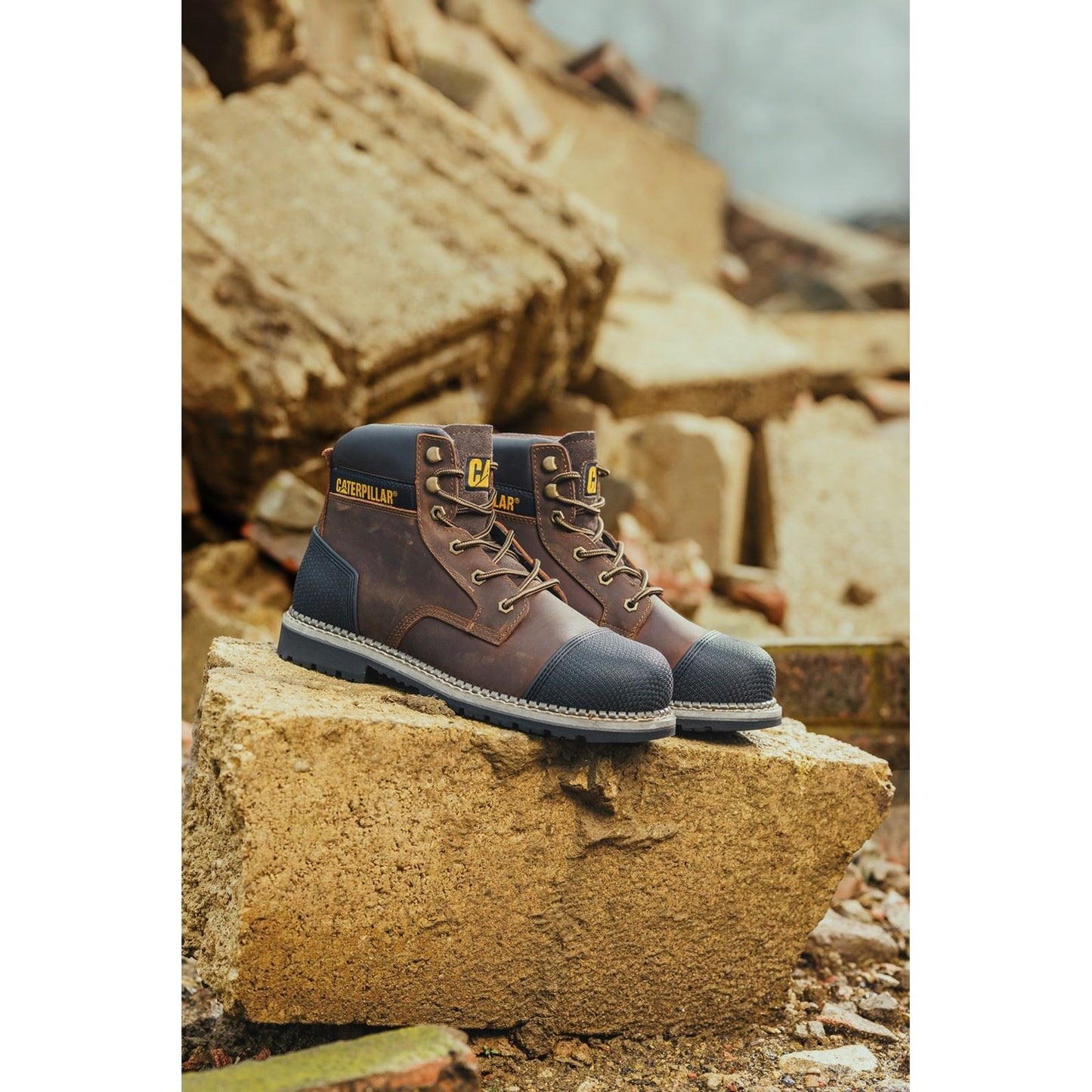 Caterpillar Men's Powerplant S3 Safety Boot in Brown