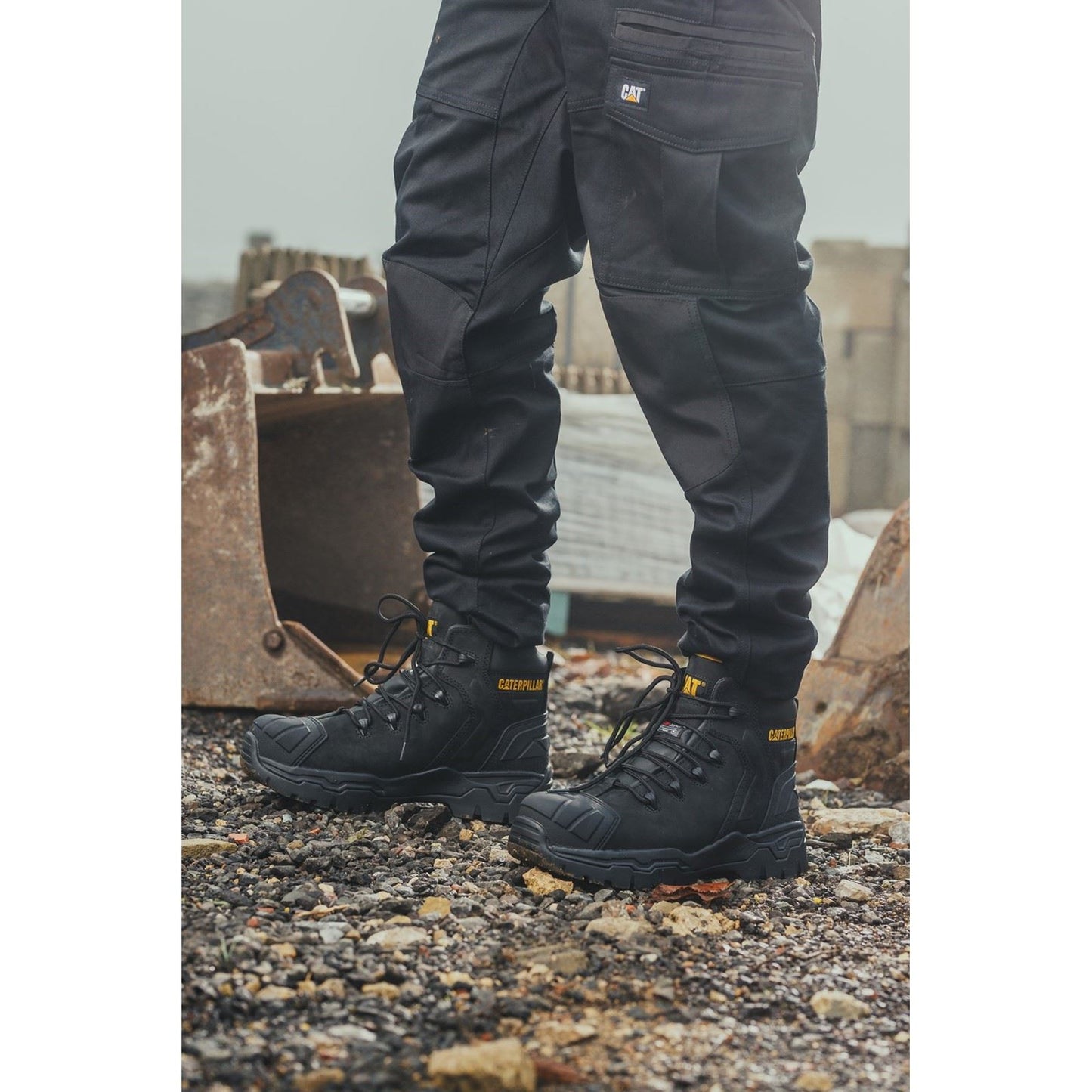 Caterpillar Men's Everett S3 WP Safety Boot in Black