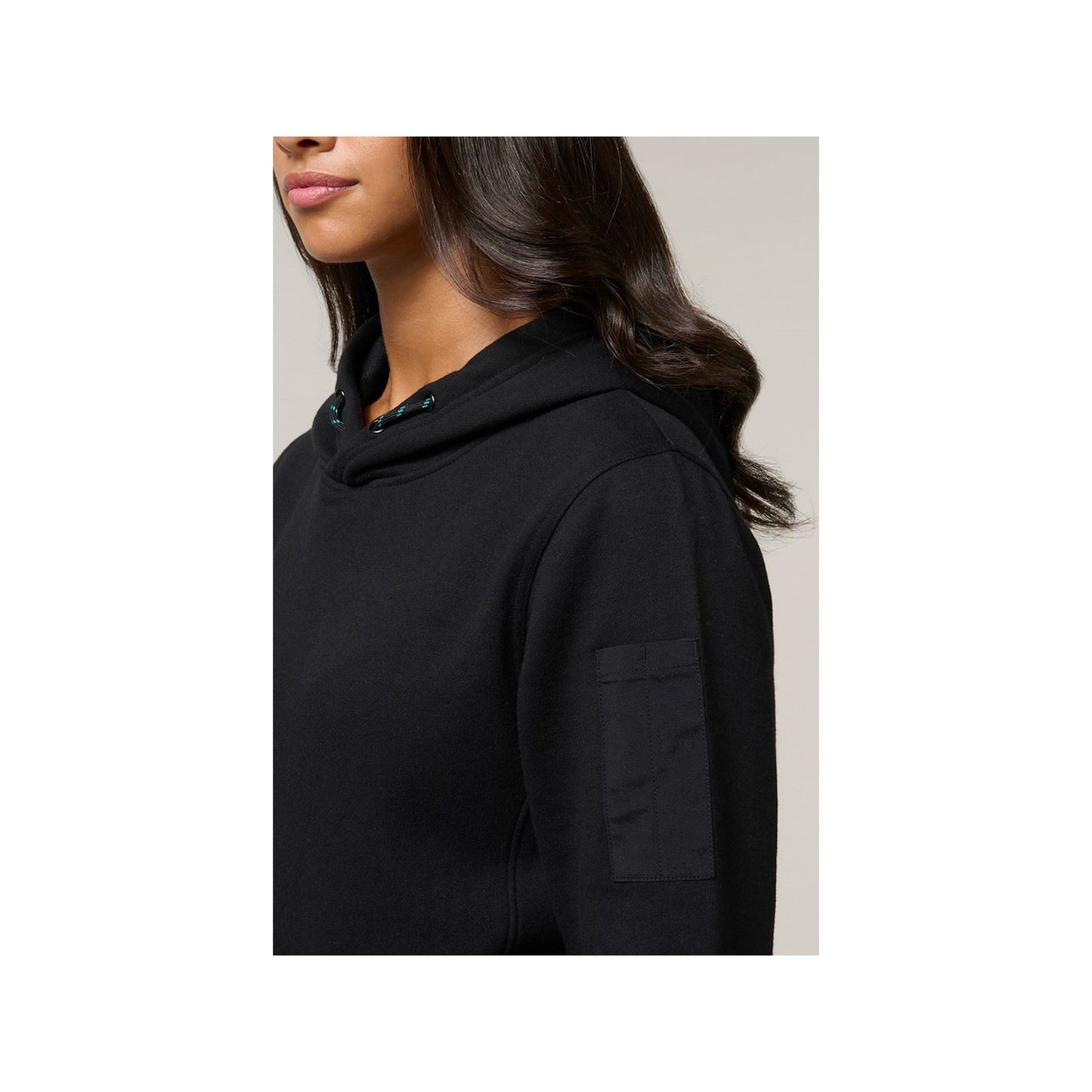 Hard Yakka Women's Gladiator Hoodie in Black