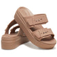 Crocs Women's Brooklyn Sandal Low in Latte