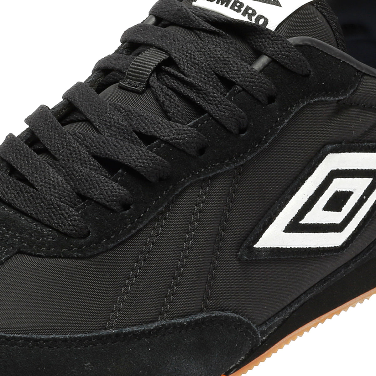 Umbro Gorton Black/White Trainers