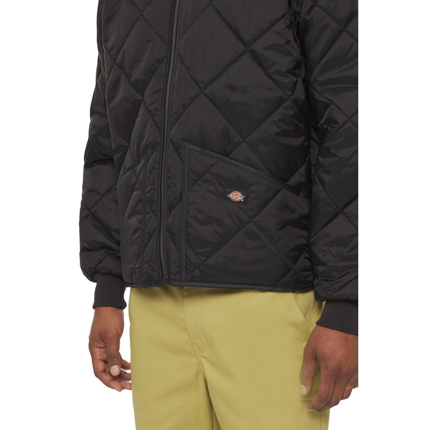 Dickies Men's Diamond Quilted Nylon Jacket in Black