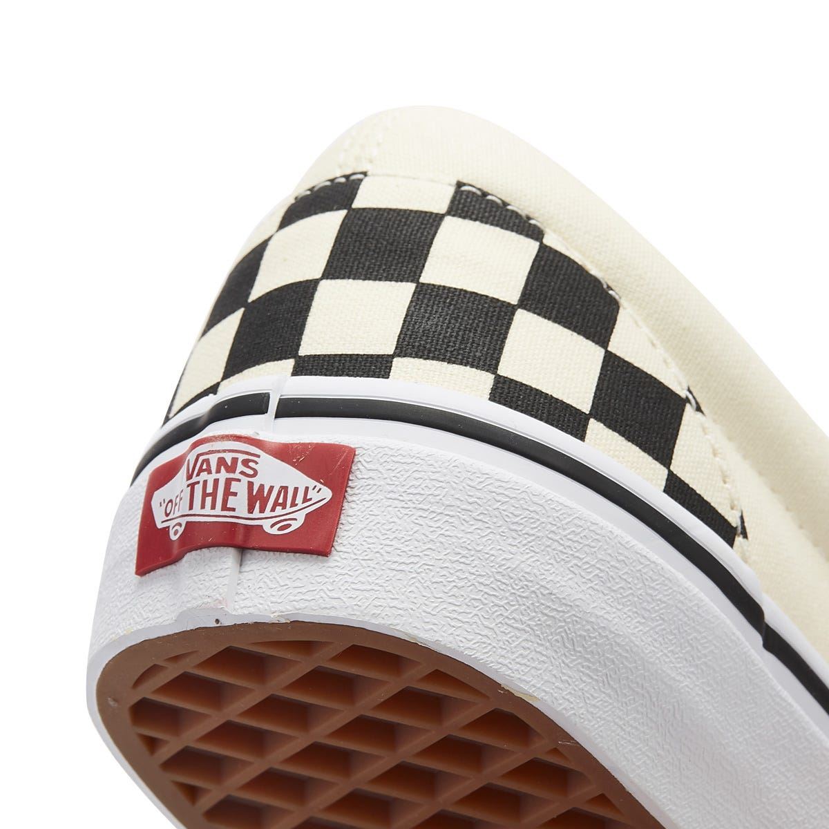 Vans Classic Slip-On Men's Black / White Checkerboard Canvas Trainers