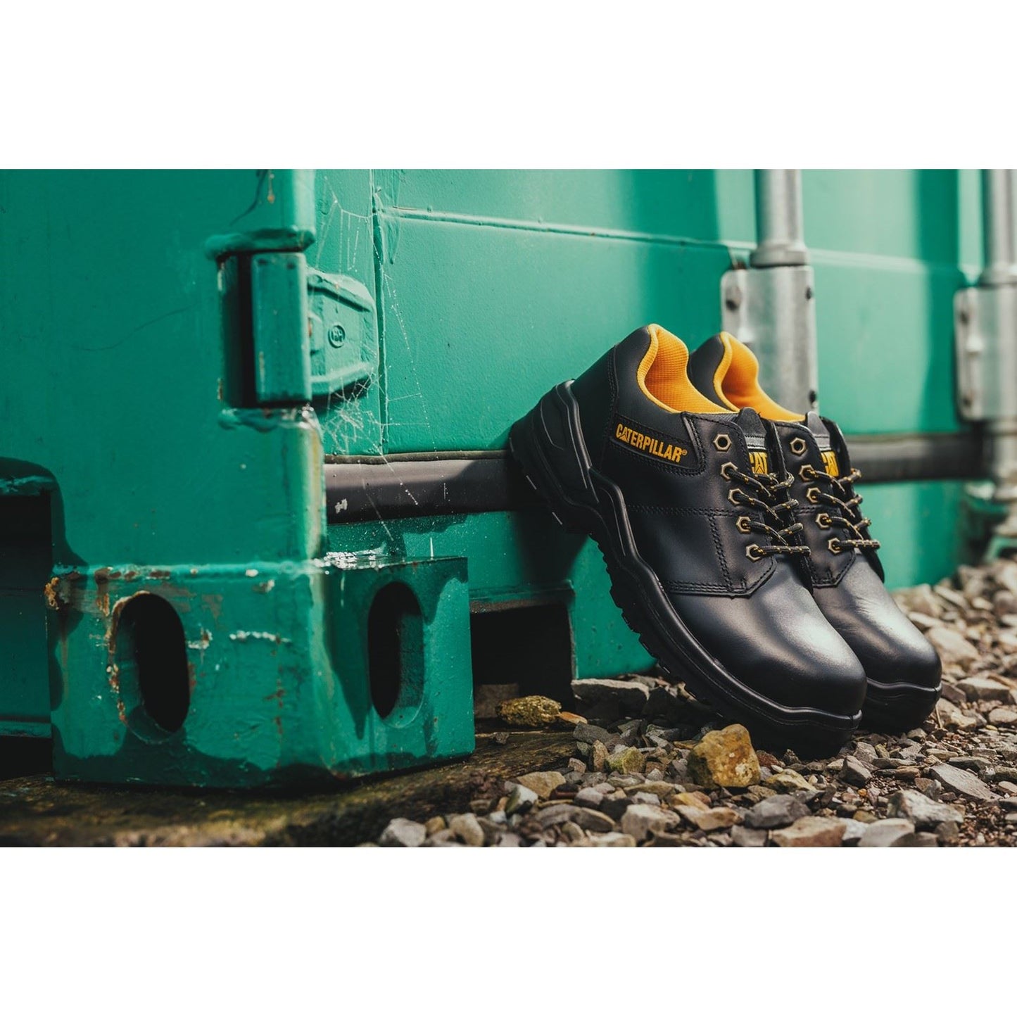 Caterpillar Men's Striver Low S3 Safety Shoe in Black