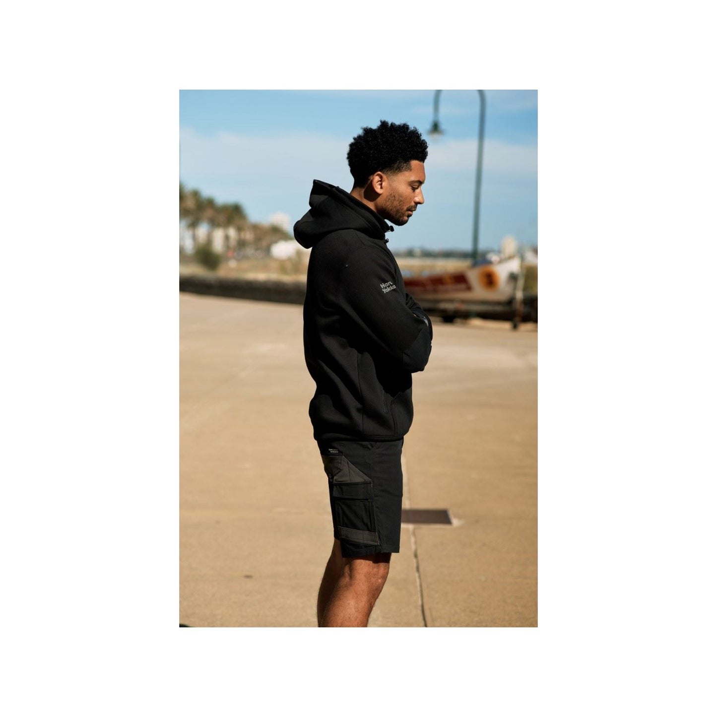 Hard Yakka Men's Raptor Active Mid-Short in Black