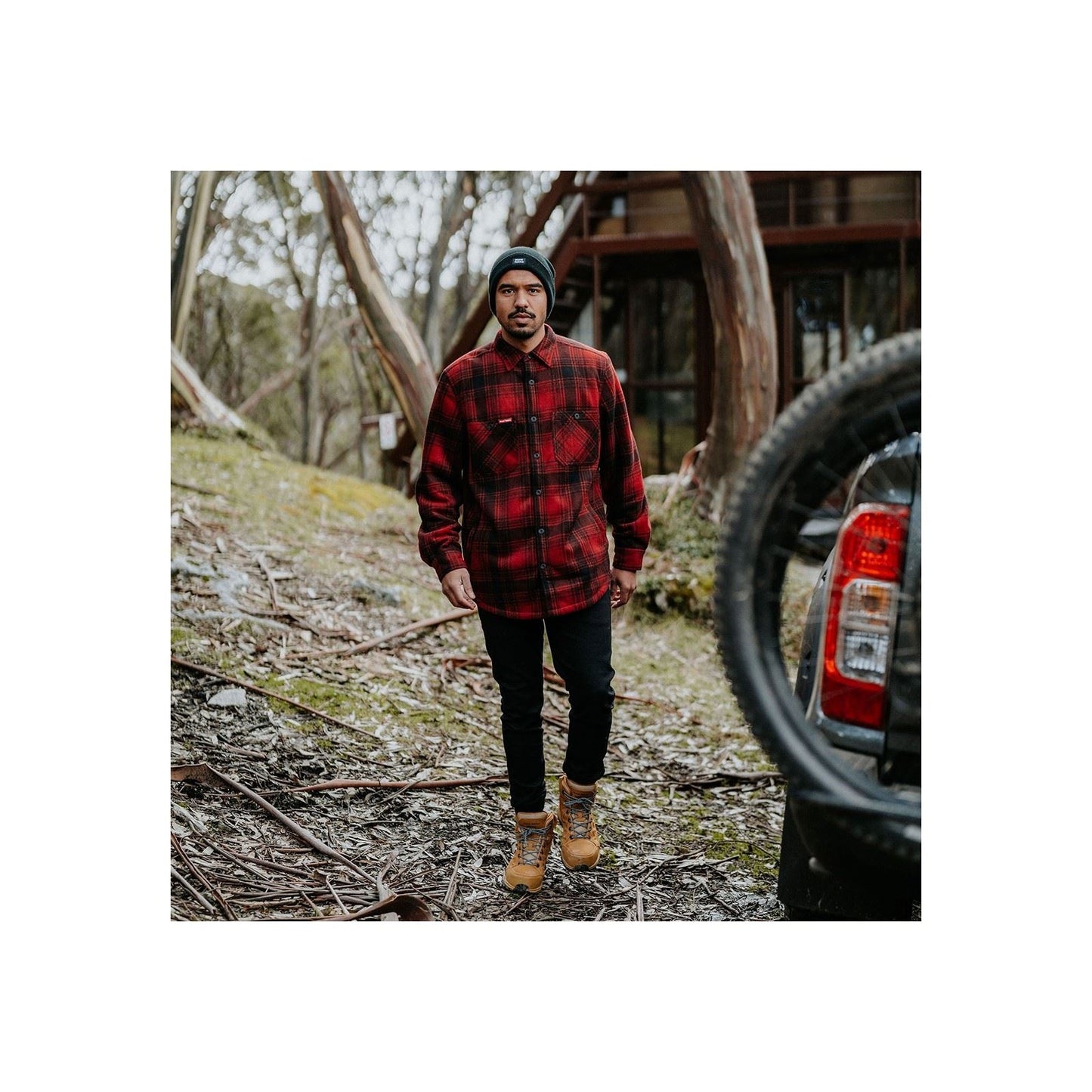 Hard Yakka Men's Sherpa Jacket in Red