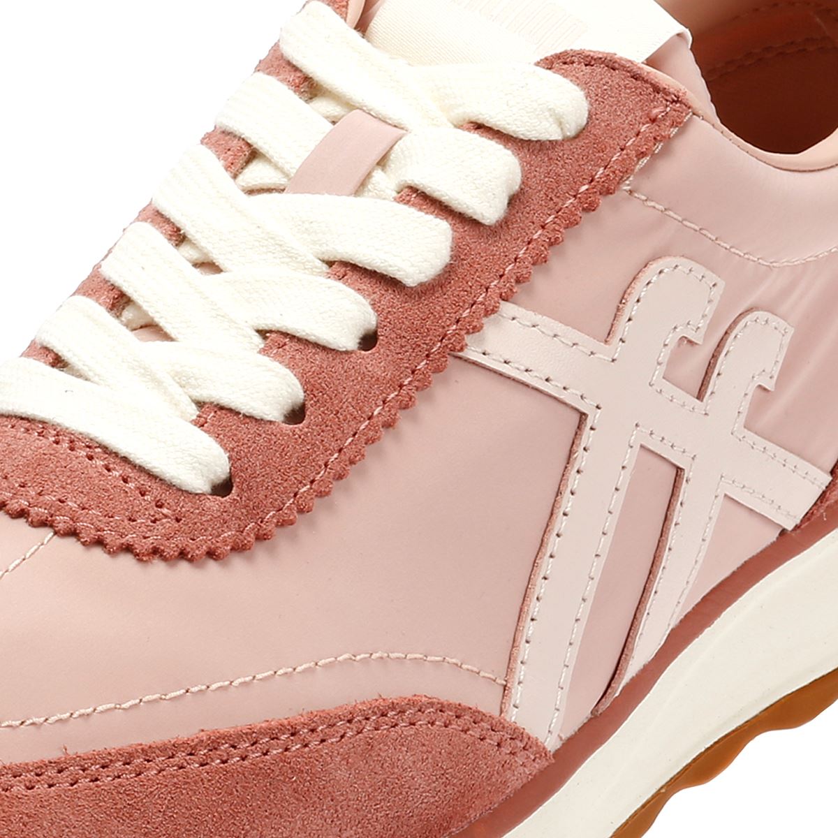 FitFlop X Pantone Retro-Q Suede Women's Rose Trainers