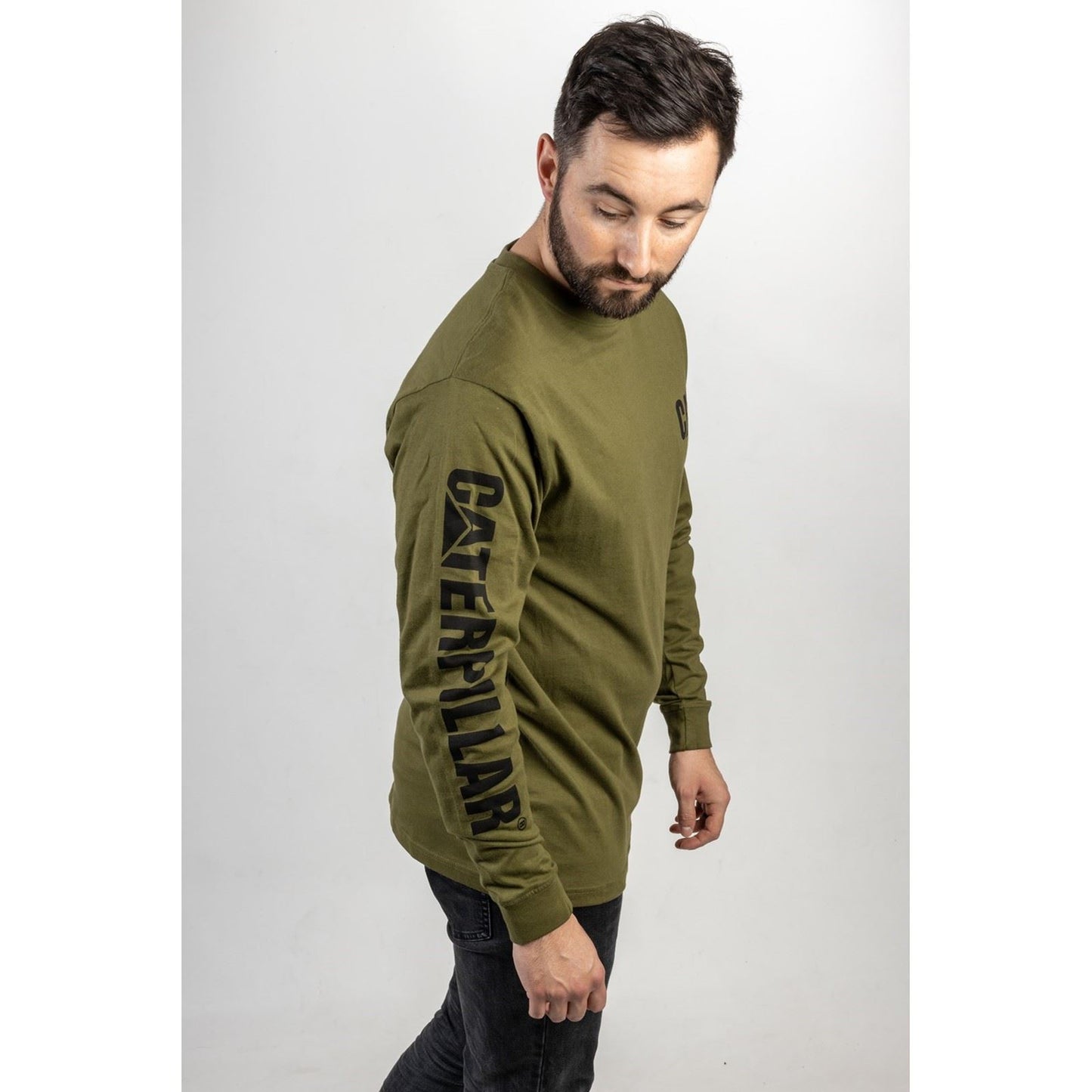 Caterpillar Men's Trademark Banner Long Sleeve T-Shirt in Chive