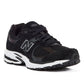 New Balance - M2002RBK UN 2002 BLACK SUEDE