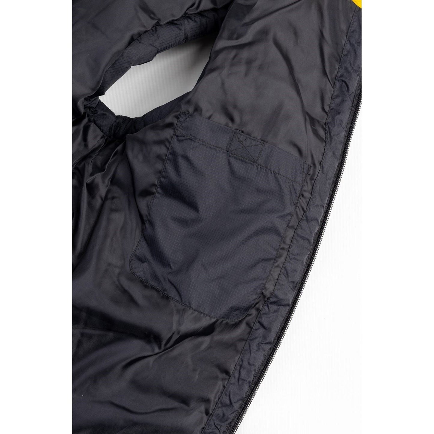 Caterpillar Men's Essentials Body Warmer in Black